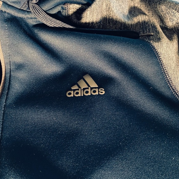 Adidas Men’s Climawarm Hoodie/Jacket size Medium color Navy Blue and Grey - Picture 3 of 15
